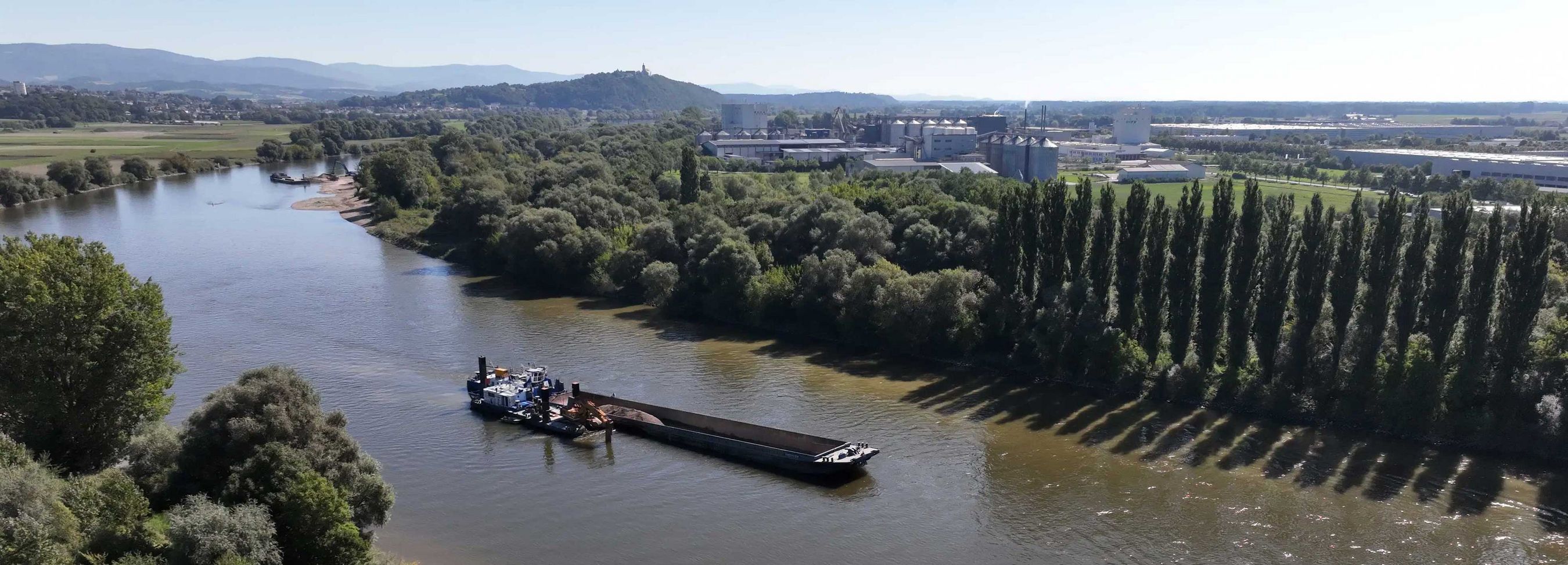 Domarin Nassbaggerungen und Wasserbau