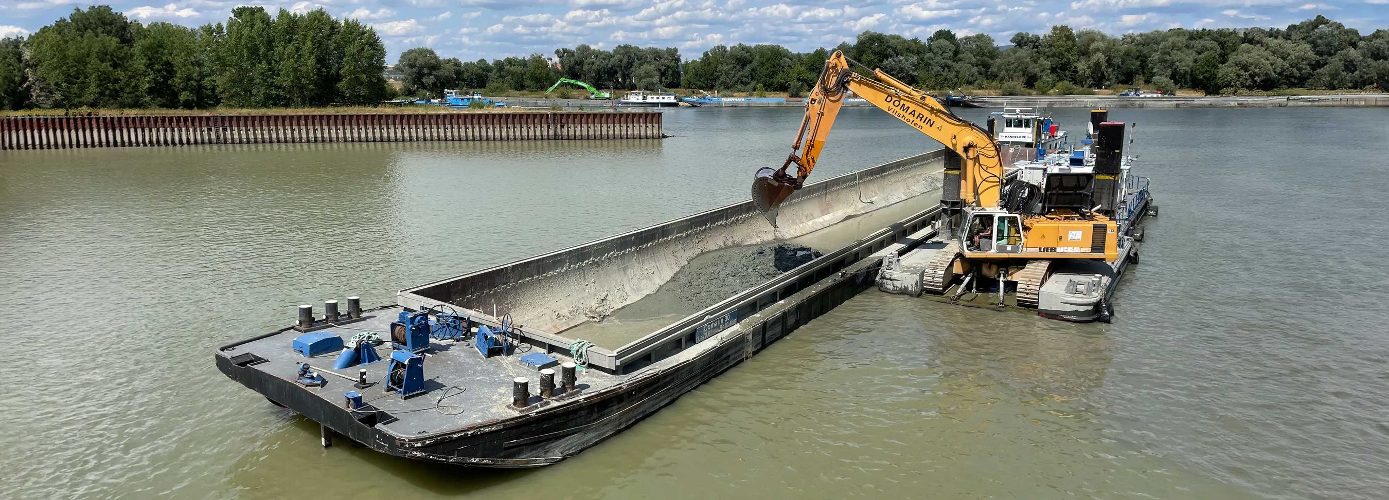 Domarin bei Nassbaggerungen